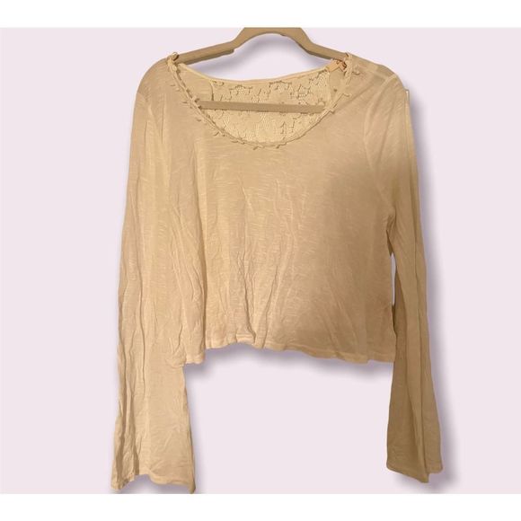 E (Hanger) M Long Sleeve White Crop Top- Lace Back- Size Large - Picture 1 of 8